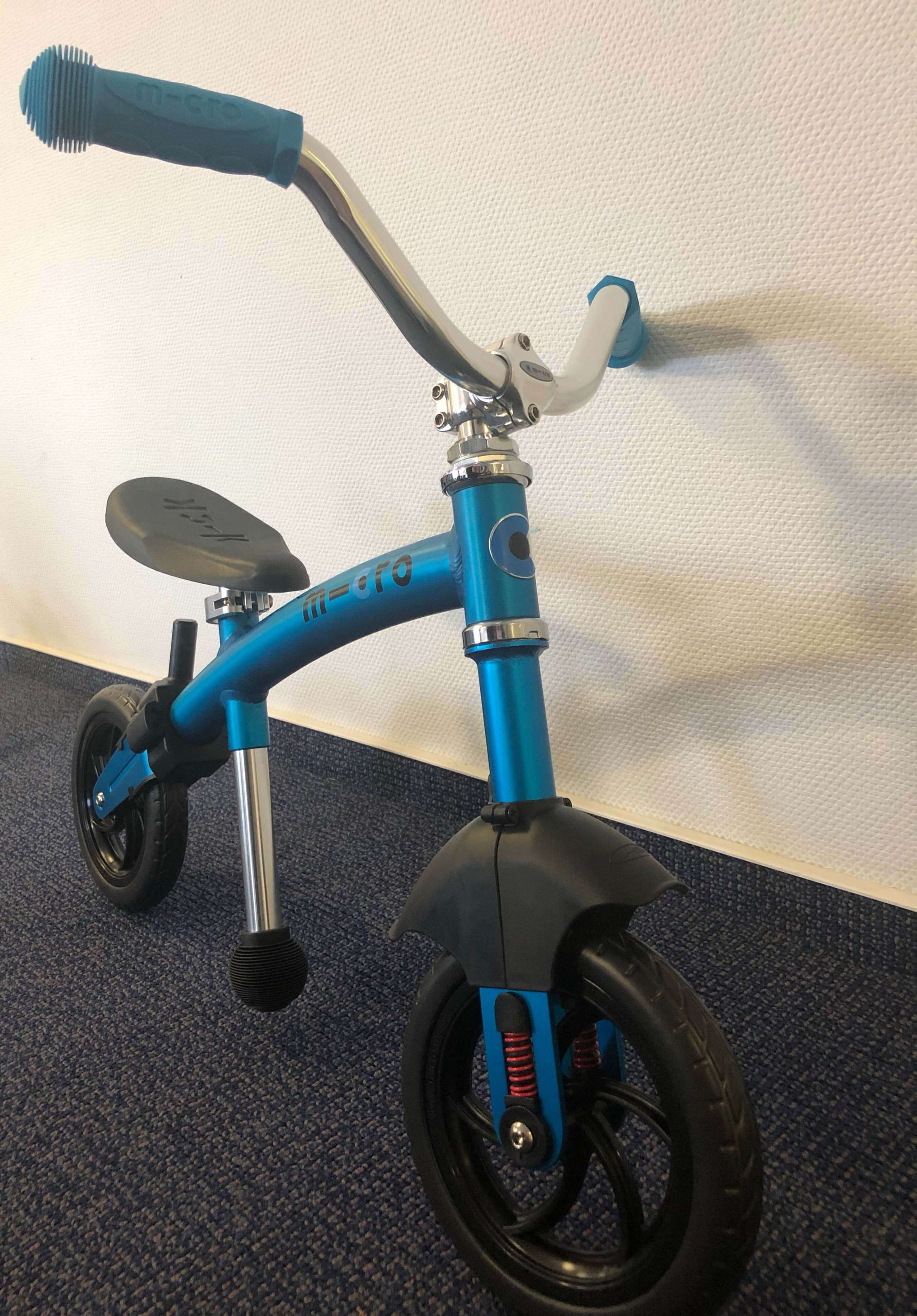 g-bike-chopper-deluxe-mit-rad-von-vorne