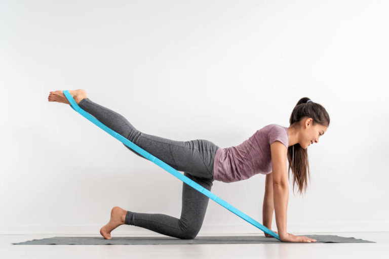 Pilates Band Welche Übungen kann man mit ihm machen Moms.de