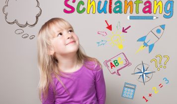 Blond,Girl,With,German,Text,"schulanfang",,Translate,"back,To,School".