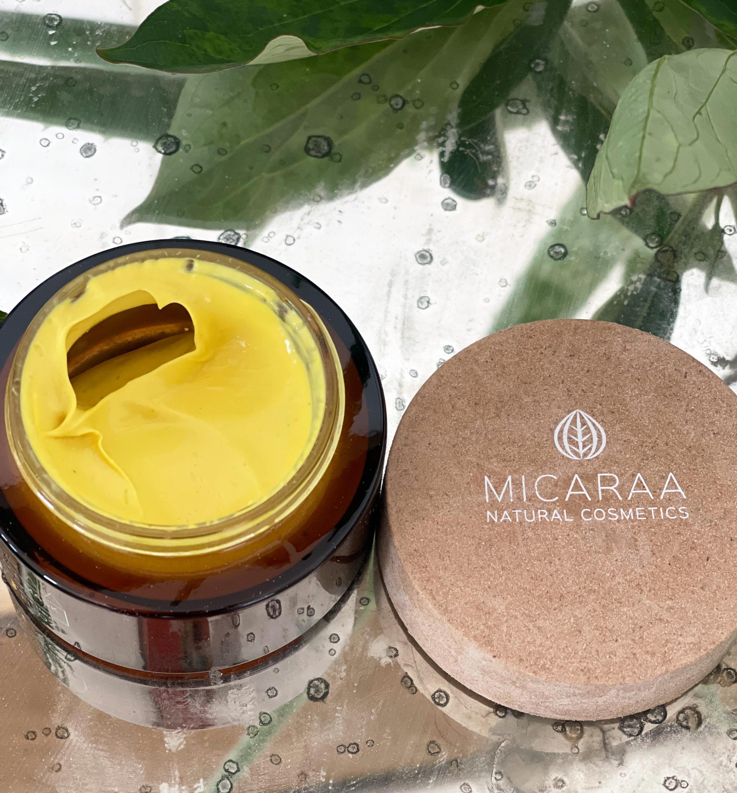 micaraa-cleansing-face-mask-inhalt